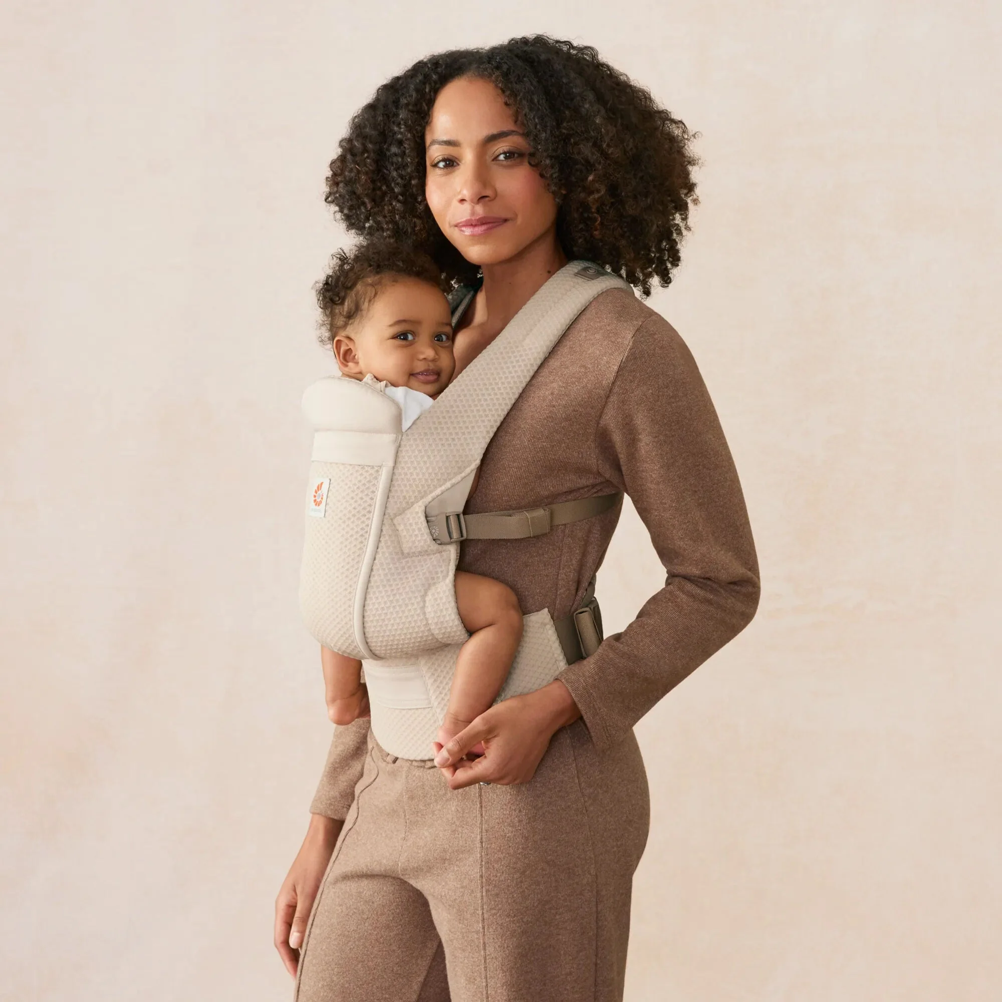 Omni Lite Baby Carrier - Natural Beige - Image 12